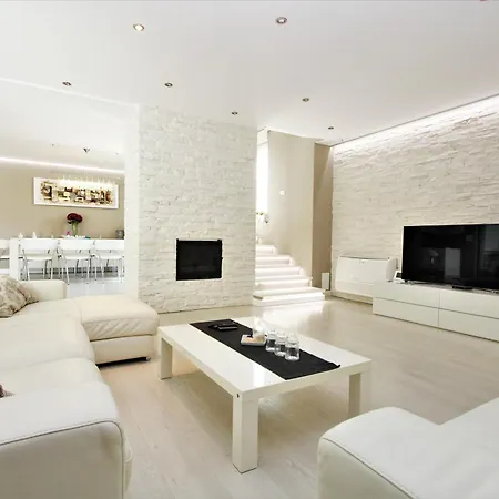 Moderne Alex Exclusive In Mit Pool Porec