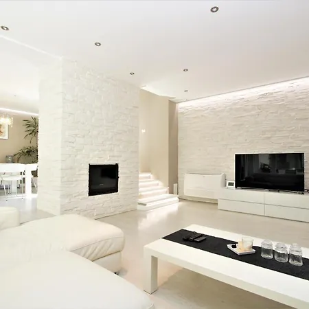 Holiday home Moderne Alex Exclusive In Mit Pool Porec