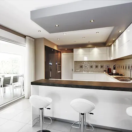 Holiday home Moderne Alex Exclusive In Mit Pool