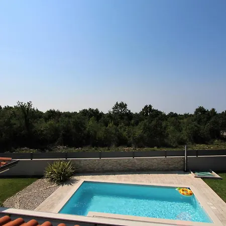 Moderne Alex Exclusive In Mit Pool Porec
