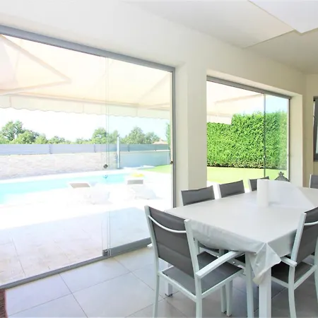 Holiday home Moderne Alex Exclusive In Mit Pool *